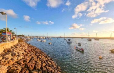 Apartamento T2 para Venda – em Construção –  em Alvor